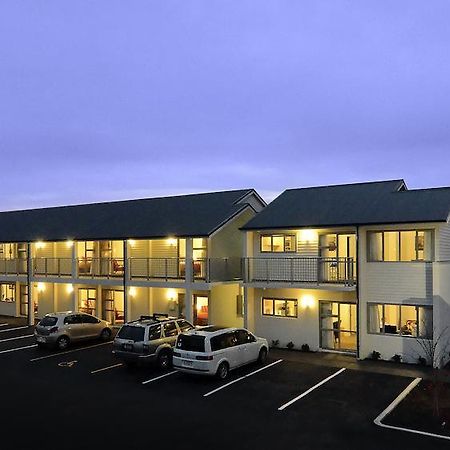 Lincoln Motel Exterior photo